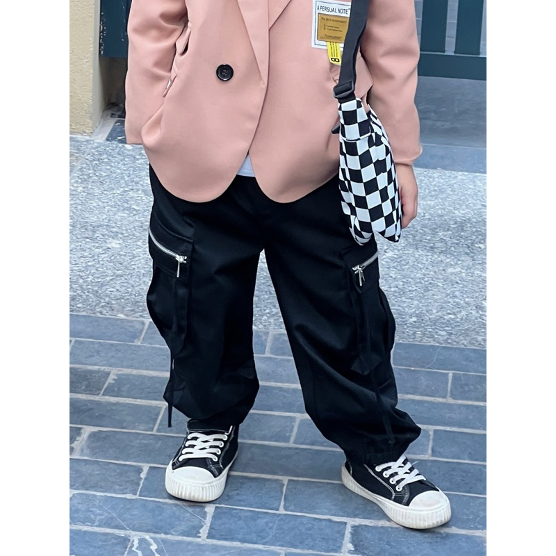 Quần túi hộp bé trai mã Q690