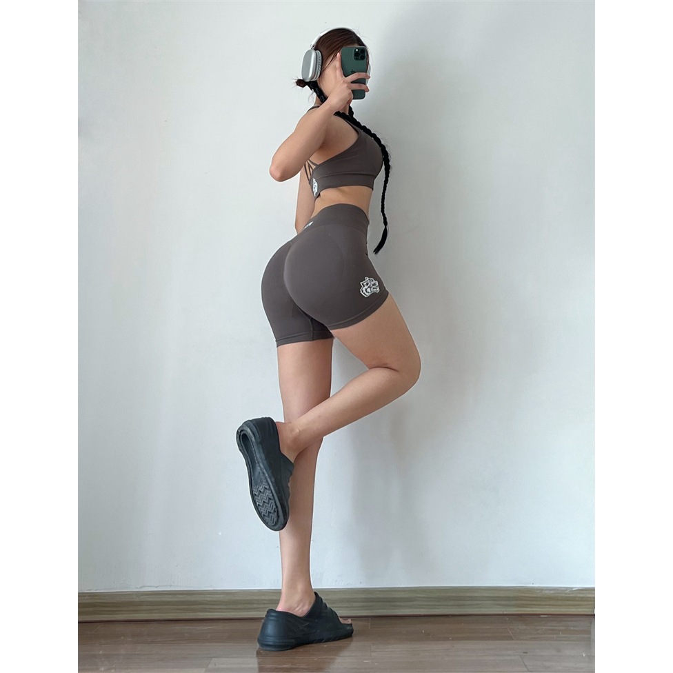 Bộ đùi thể thao tập gym yoga đệt kim họa tiết sói cao cấp