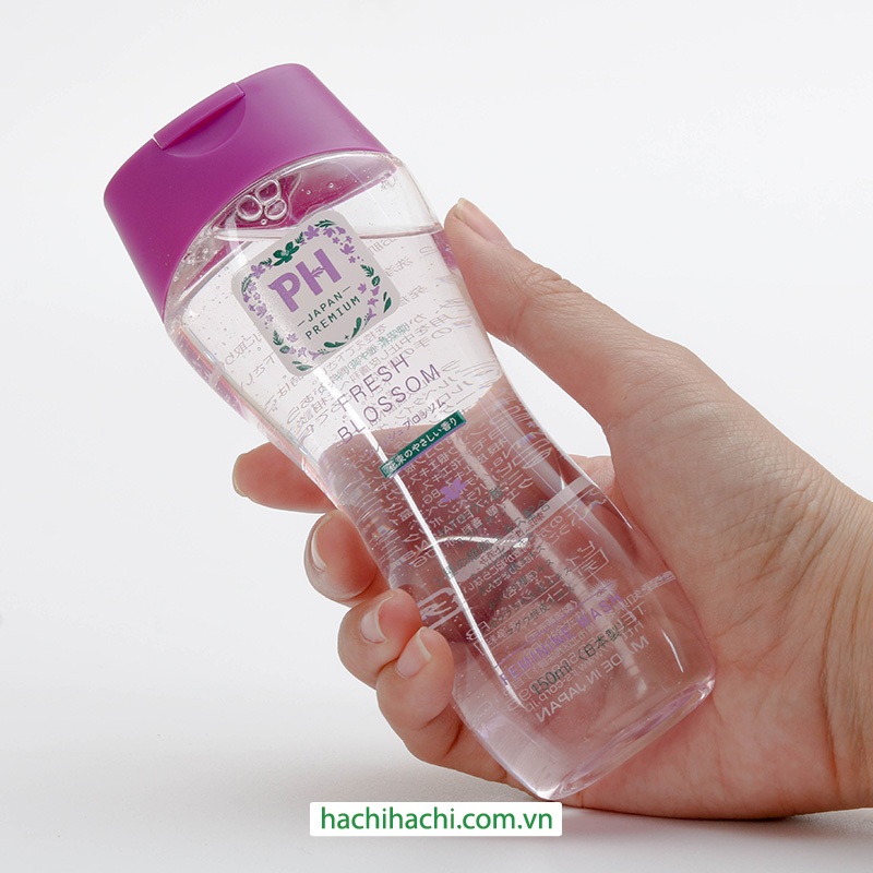 Dung dịch vệ sinh phụ nữ PH Japan hương hoa dịu nhẹ 150ml  - Hachi Hachi Japan Shop