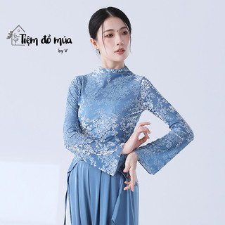 Áo múa Trung Quốc, múa cổ trang tay xòe cổ cao, họa tiết in nổi