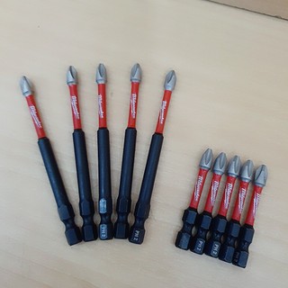 Mũi bắn vít Milwaukee ph2, dài 5cm và 9cm .chuẩn ngắn thép cứng có tính từ