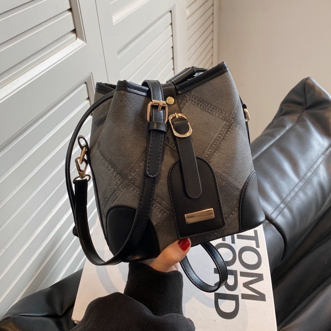 Faya - Túi xách T2088 dây rút hoạ tiết jean trẻ trung