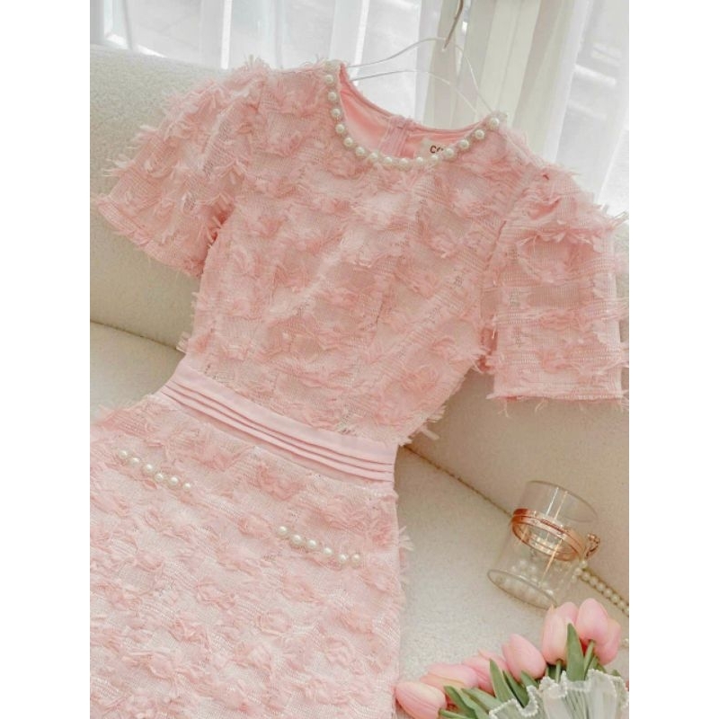 Đầm dự tiệc cổ tròn đính ngọc Pokin siêu xinh