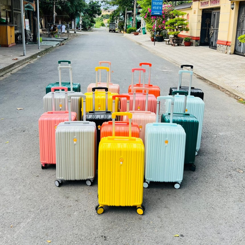 Vali Kéo HINTAS VL012 Size 20-24 Inch Nhựa PP Chịu Nhiệt, Chịu Va Đập Cao