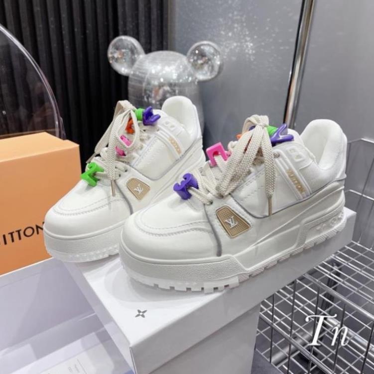 Giày thể thao louis vuitton charm, giày LV trainer stick màu trắng hàng cao cấp sang trọng đầy đủ phụ kiện size 36-39
