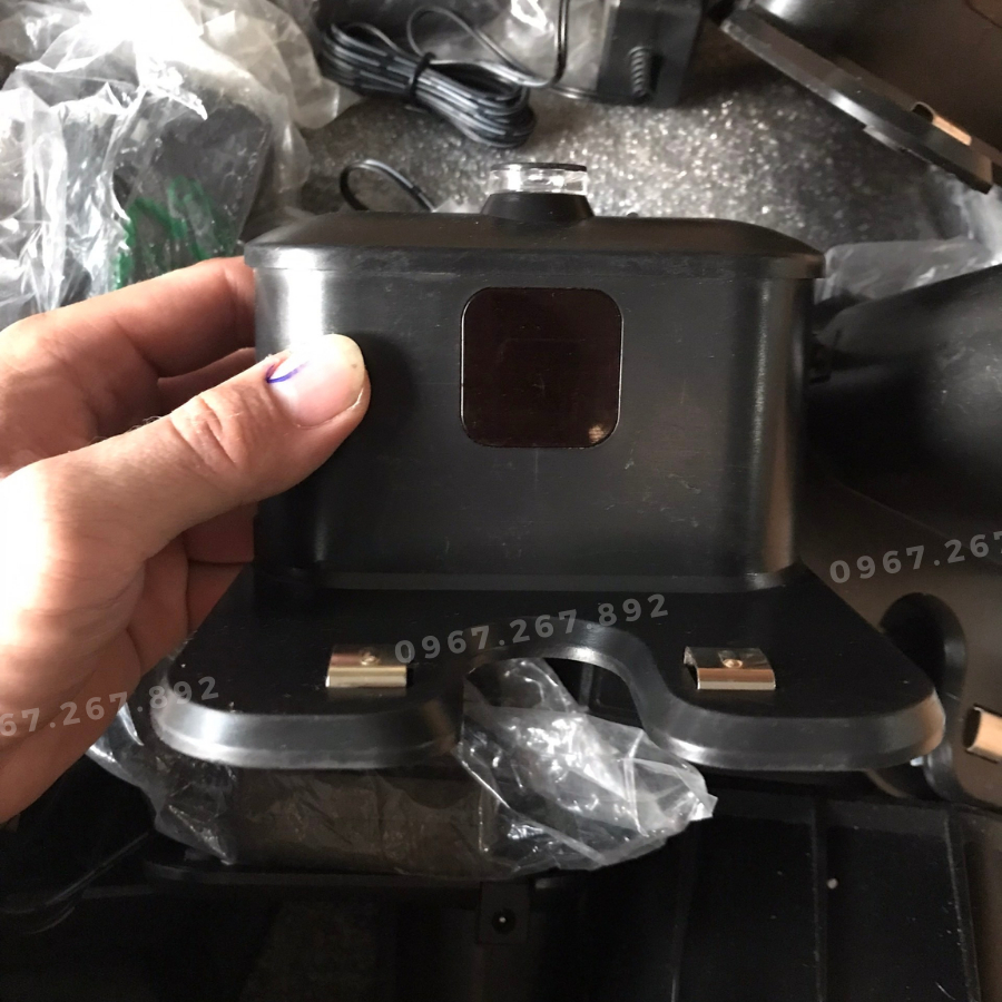 Chính hãng - Dock sạc robot hút bụi Acro BL-100