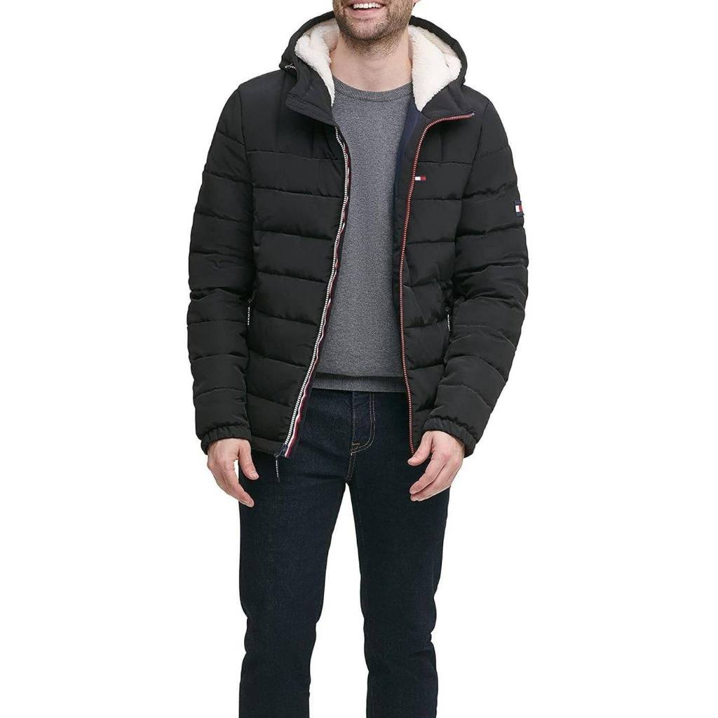 Phao chần bông T 0 M /\/\ Y dành cho Nam. Thương hiệu thời trang xịn xò và chất lượng. Mẫu 600k.