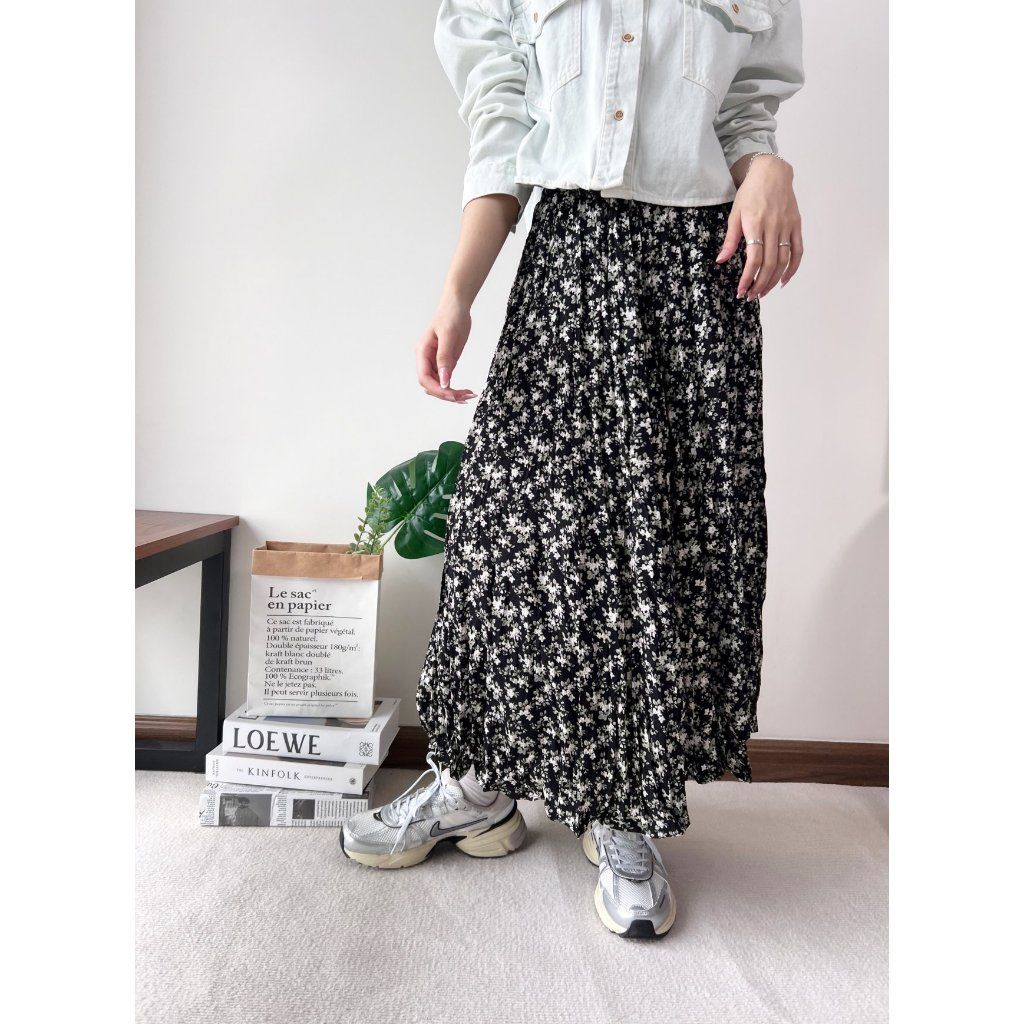 [ogniM Seoul] Chân váy hoa eo chun co giãn phong cách Hàn Quốc (Made in Korea)