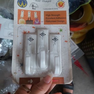 3 móc treo tường có đinh đóng
