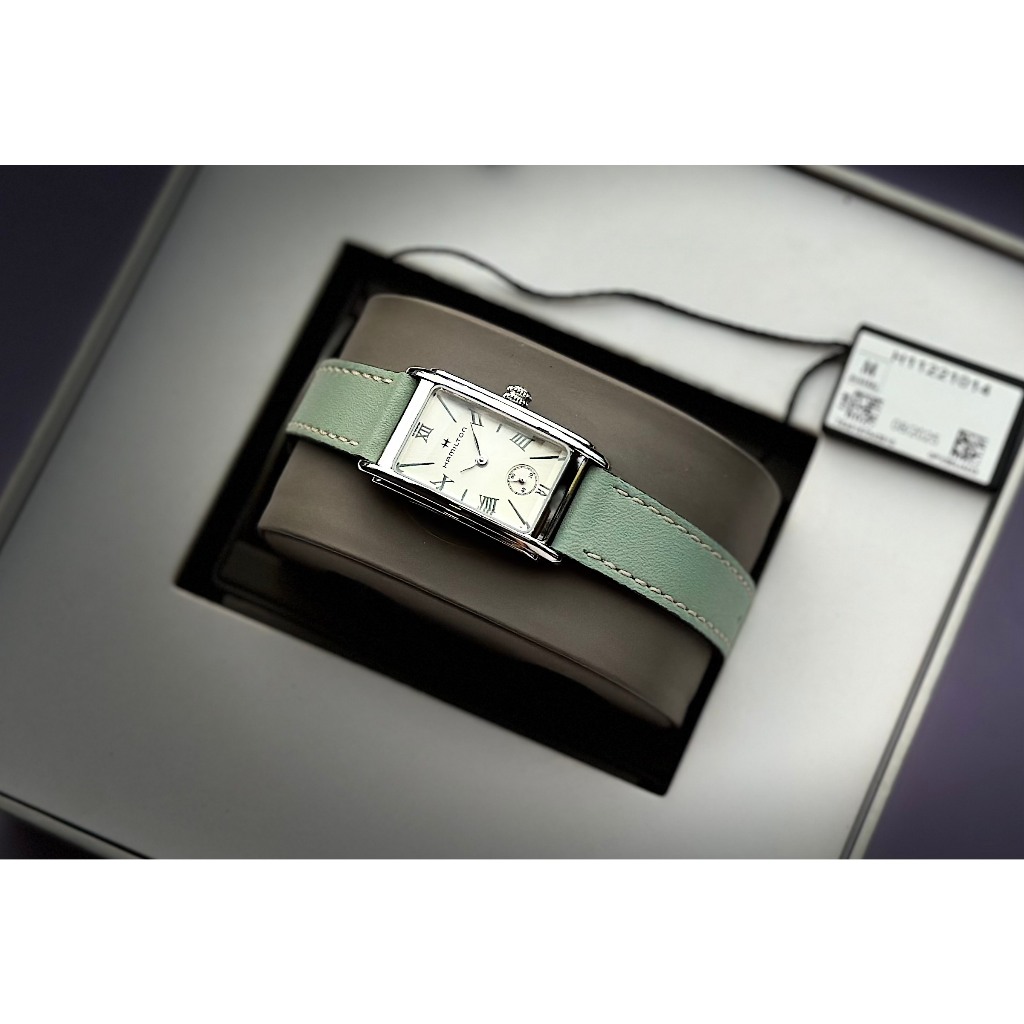 Đồng hồ nữ dây da Hamilton American Classic For Lady