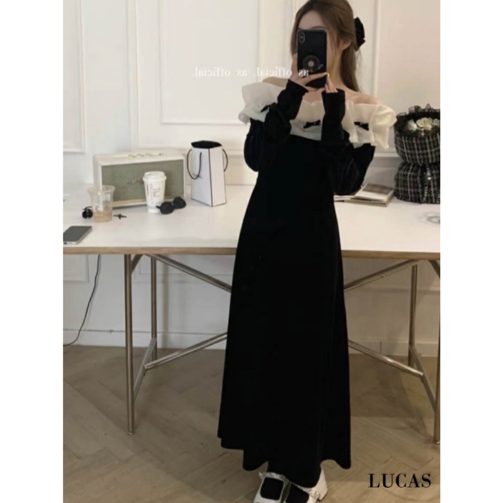 Váy đen trễ vai bèo trắng xếp ly tay dài