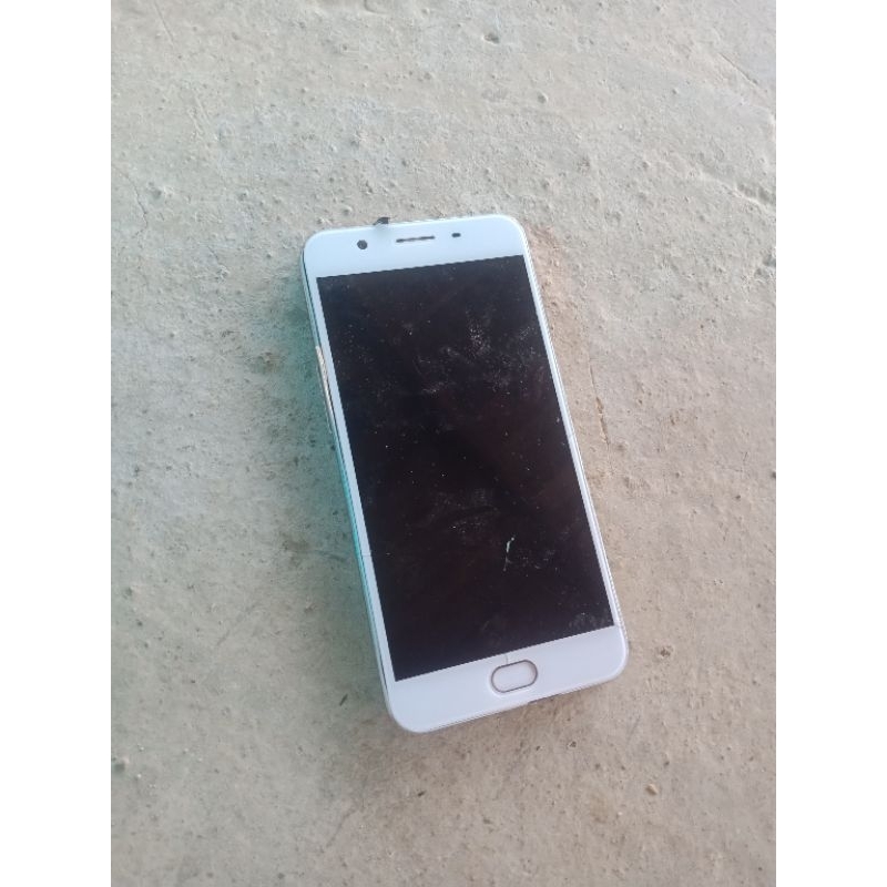 Xác điện thoại oppo f1s bị hỏng màn.