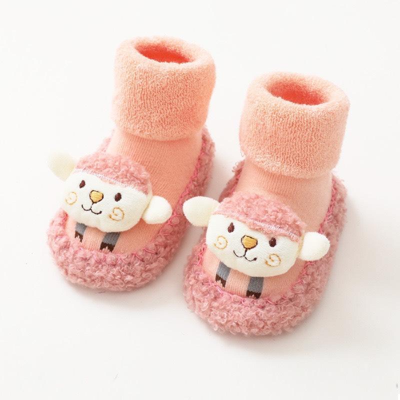 Giày tất tập đi lông xù cho bé có chống trơn trượt