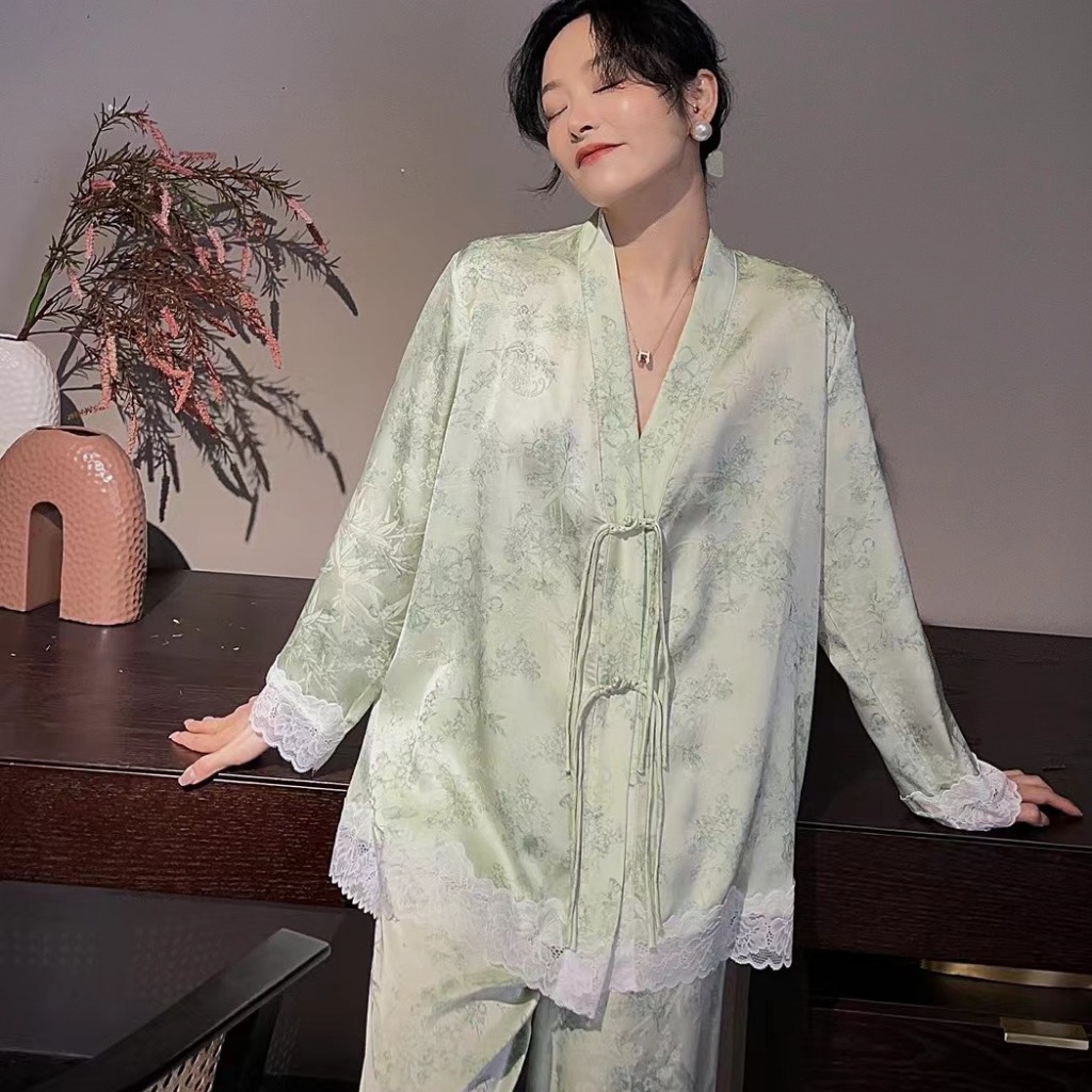 Pijama Lụa Cao Cấp Đồ Bộ Mặc Nhà Ngủ Nữ Chất Lụa Siêu Mềm Siêu Mịn - Sillk Homewear