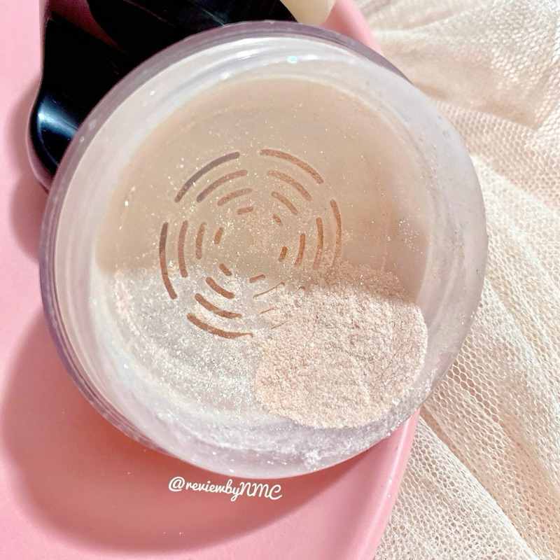 Phấn Phủ Bột Kiềm Dầu Có Nhũ Bắt Sáng - Love Alpha