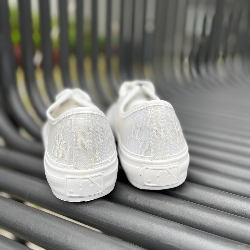 Giày MLB playball monogram mesh màu trắng chính hãng , giày bánh mì lưới thoáng khí