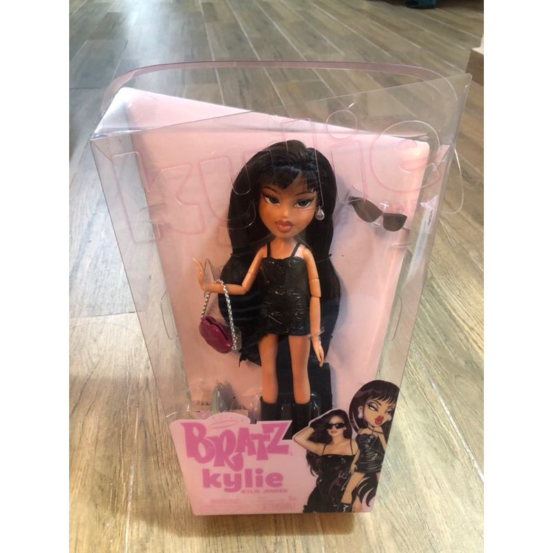 Búp bê #Bratz x #Kylie #Night #Fashion #Doll