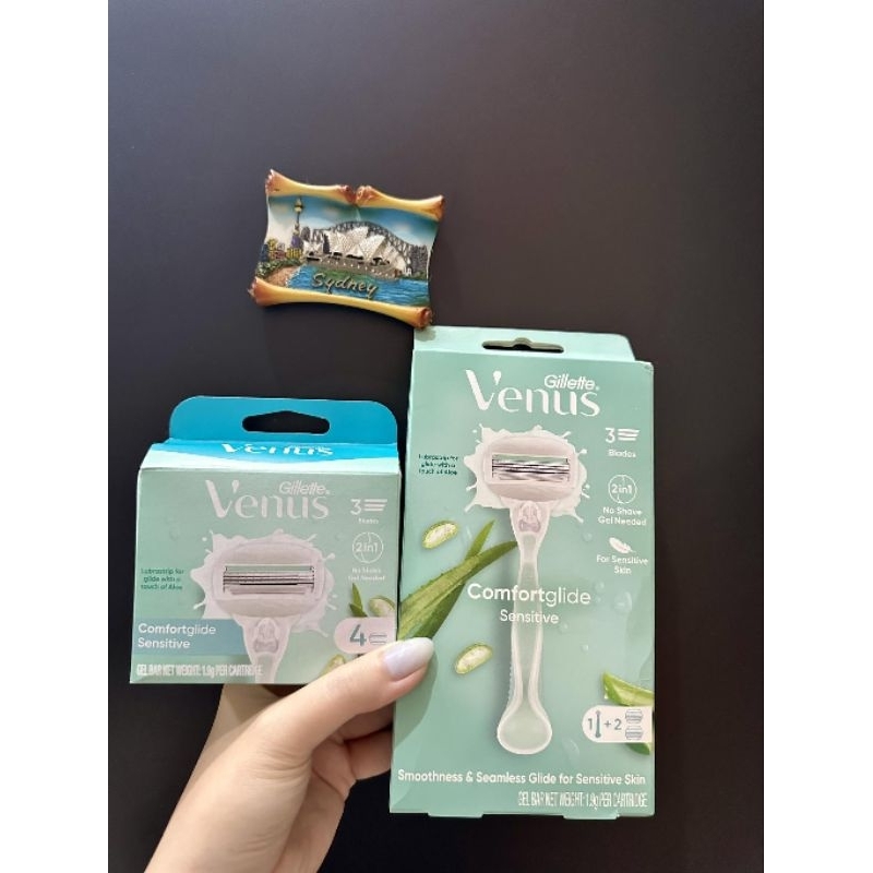 Dao cạo bơ Comfortglide Sensitive