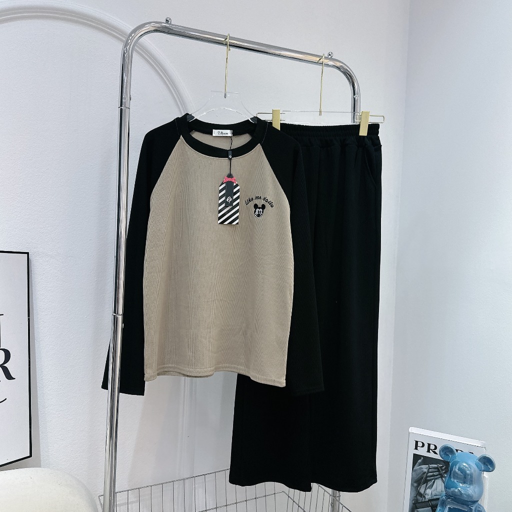 Set Bộ Đồ Nữ Thêu Mickey Tăm Nhung Áo Dài Tay Mix Quần Suông Ống Dài