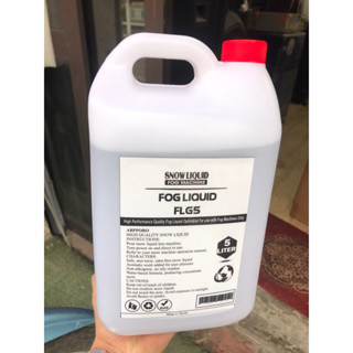 Dung dịch tạo tuyết Noel Sịn VIP, Can 5L Snow Liquid dung dịch máy phun tuyết trắng 1500w dùng luôn. Giá 1 can 5L