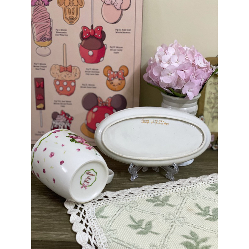 Set gốm hoa hồng siêu đẹp gồm ly Nhật và dĩa vẽ tay Nga