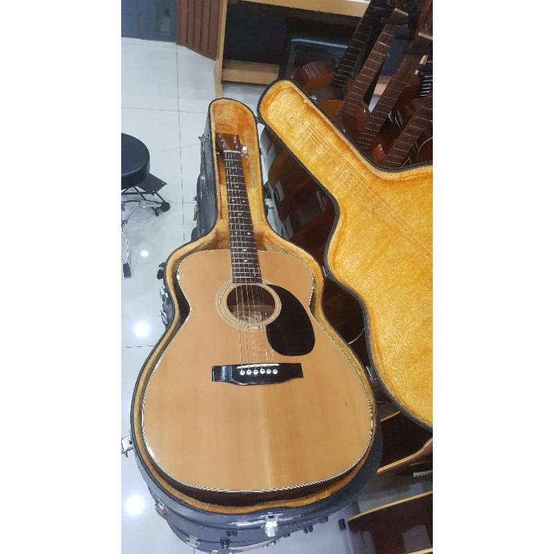Guitar nội địa nhật Morris F15
