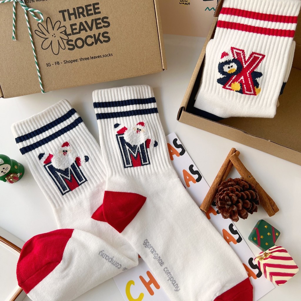 Tất vớ giáng sinh cổ cao XMAS LETTER - Nhập khẩu Hàn Quốc