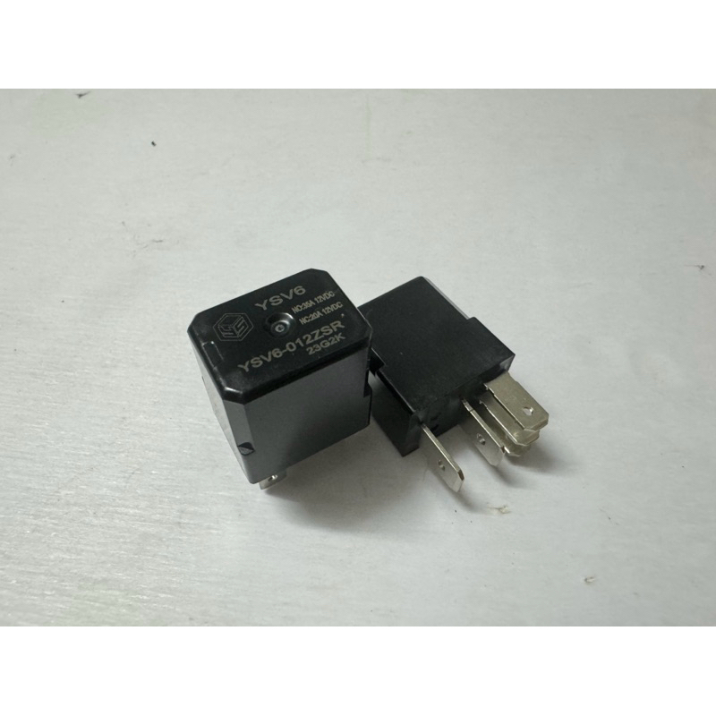 Relay 5 chân số lượng 1 cái