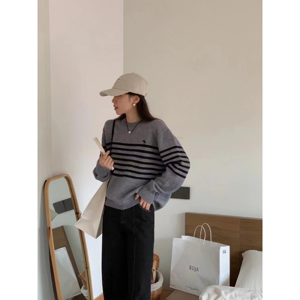 Áo len dài tay XONXEN SHOP QUY NHƠN  kẻ ngang thêu ngựa ,form rộng co dãn thoải  mái mã 7102