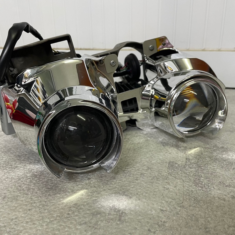 Bi Led đèn Lexus RC tháo xe