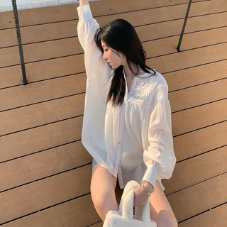 Áo babydoll trắng tay phồng