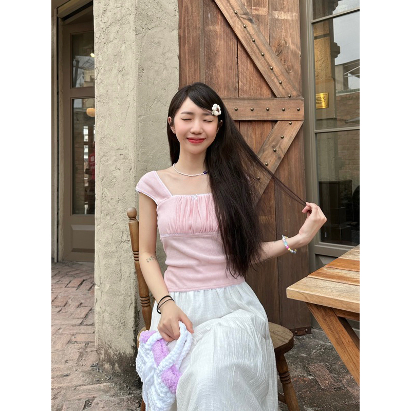 Áo kiểu nhún ngực phối nơ Tito 18made ✿ 𝐁𝐲 𝐄𝐢𝐠𝐡𝐭𝐞𝐞𝐧 𝐀𝐠𝐚𝐢𝐧