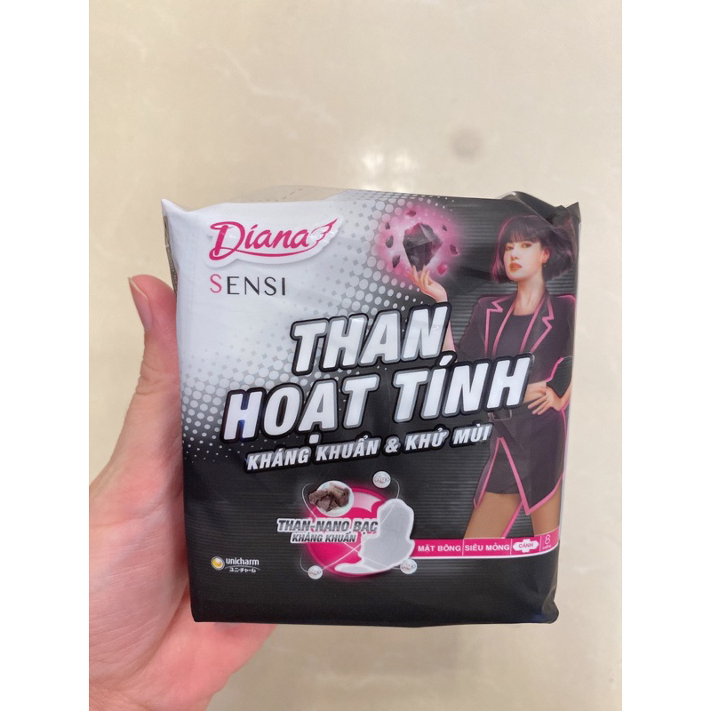 Băng Vệ Sinh Diana Than Hoạt Tính Nano Bạc Mặt Bông / Mặt Lưới gói 8 miếng