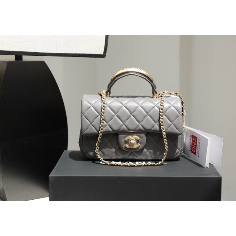 Túi xách nữ cao cấp Cla.ss.ic da cừu xách tay quai kim loại khắc logo sz20cm sang chảnh fullbox nam châm nguyên seal