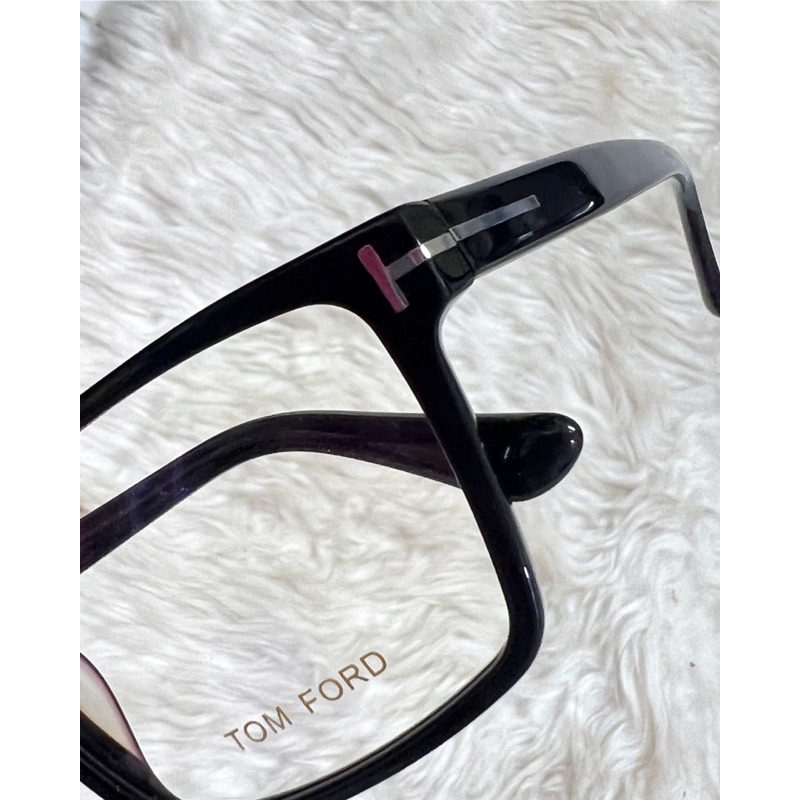 Gọng cận Tômford cao cấp