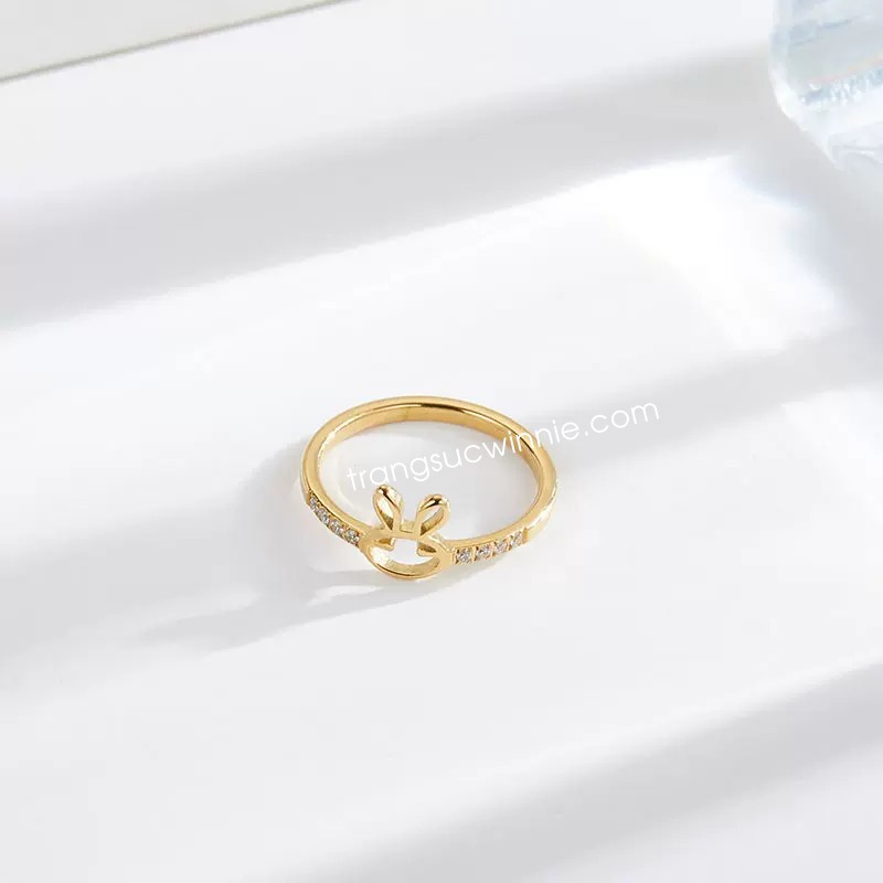 Nhẫn nữ titan Rabbit