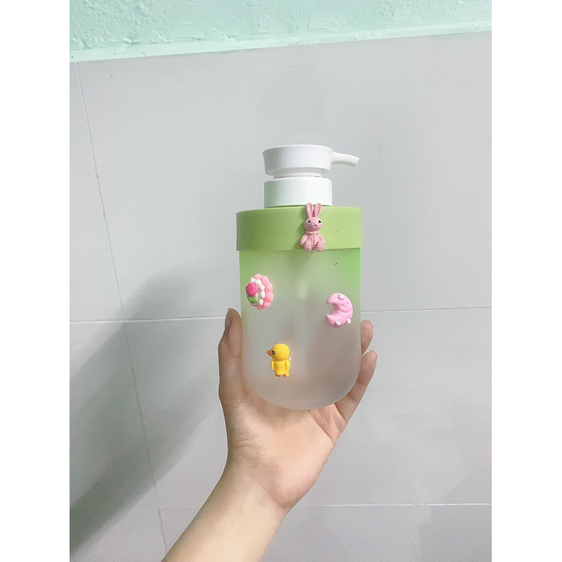 Bình đựng dầu gội, kem , sữa dưỡng thể