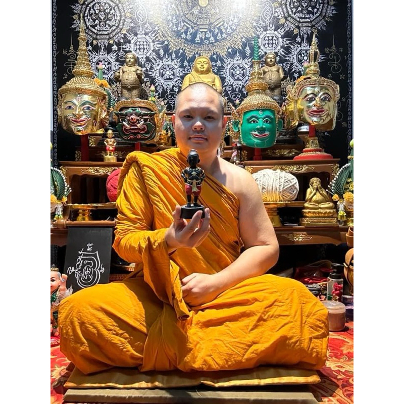 TƯỢNG THÁI LAN HÌNH EM BÉ MAY MẮN