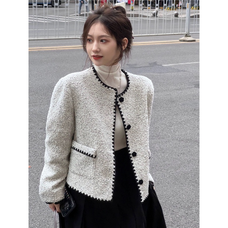 Áo Khoác Dạ Tweed nữ  Dày Dặn choàng Cúc Hoa HUNA COAT