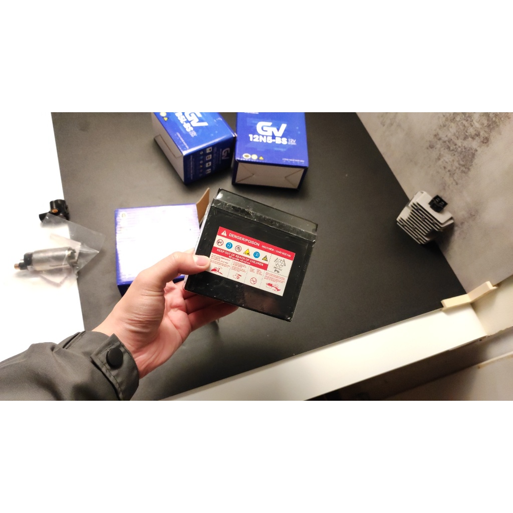 BÌNH ĐIỆN , BÌNH ÁC QUY GV 12G5-BS 12V 5A-6A