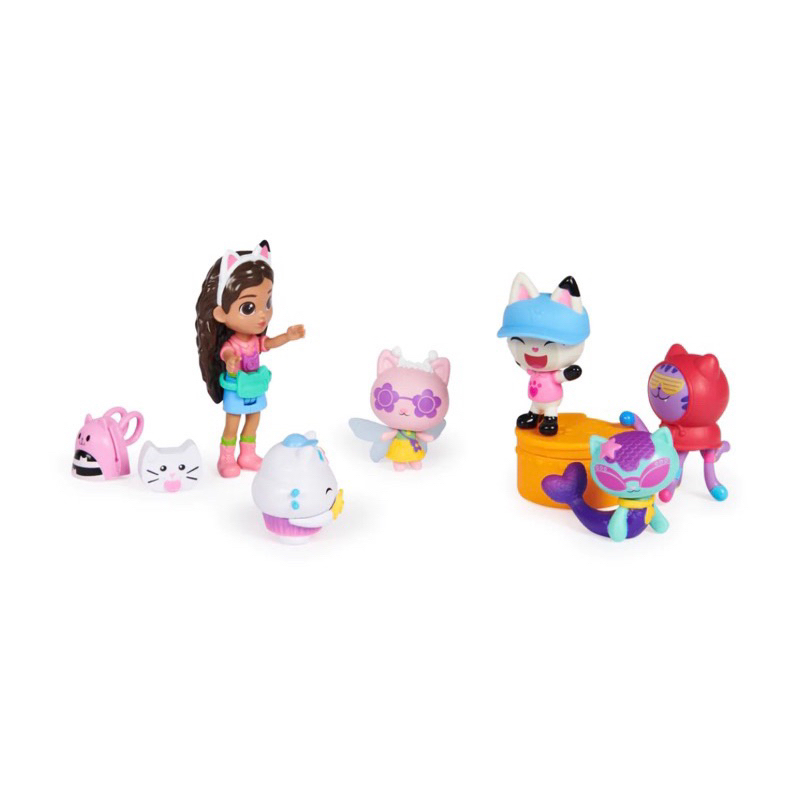 Hộp Búp Bê Gabby’s Dollhouse gồm 7 nhân vật và 1 phụ kiện đáng yêu