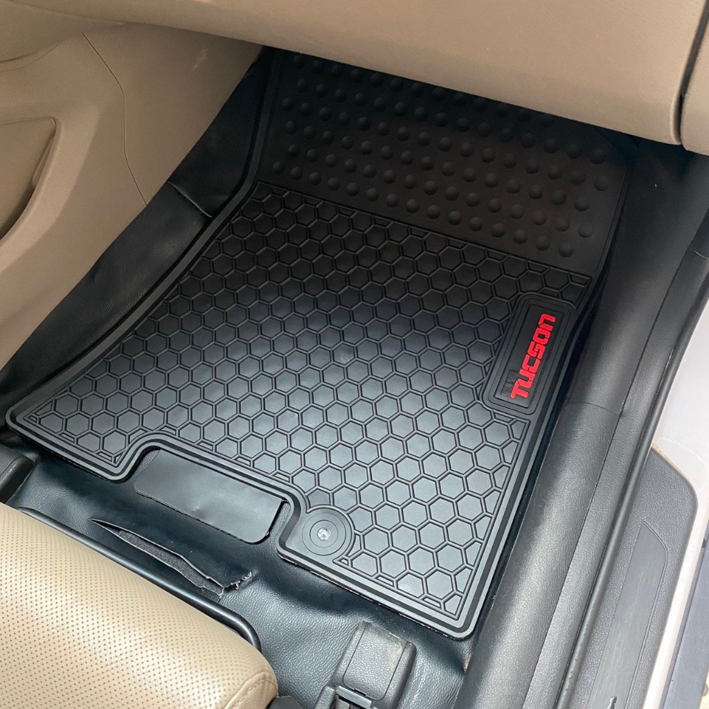 Thảm lót sàn cao su xe Hyundai Tucson 2016 đến 2023 Hàng Cao Su Đúc Ko Mùi