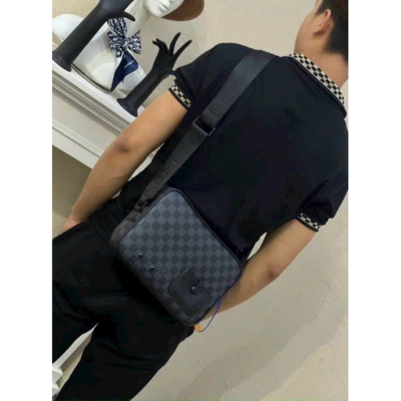 Túi xách LVV messengerr