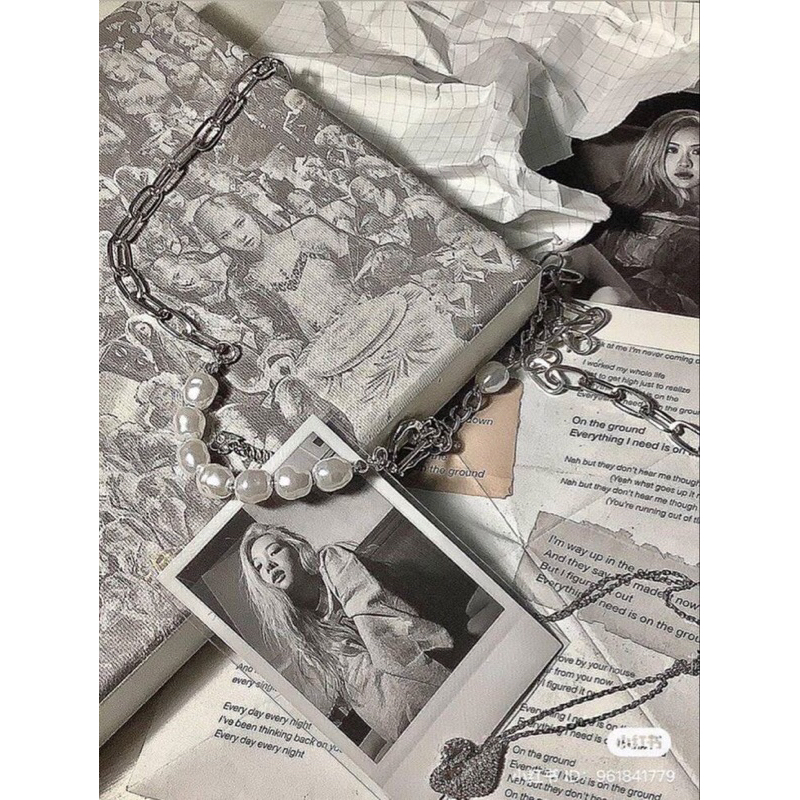 Album -R- Rosé  Nguyên Seal