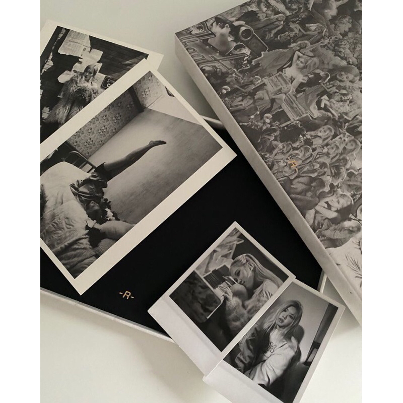 Album -R- Rosé  Nguyên Seal