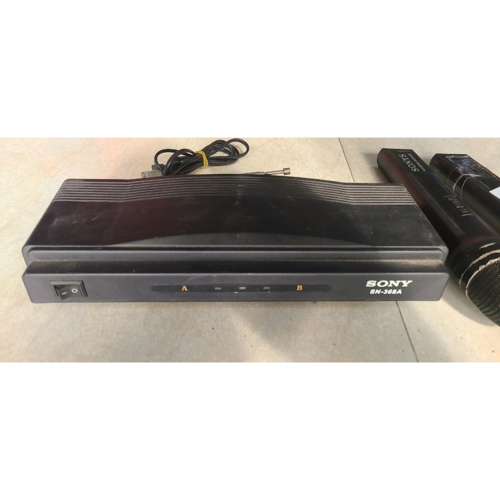 Bộ micro không dây SONY, model SN-368A có 1 micro OK