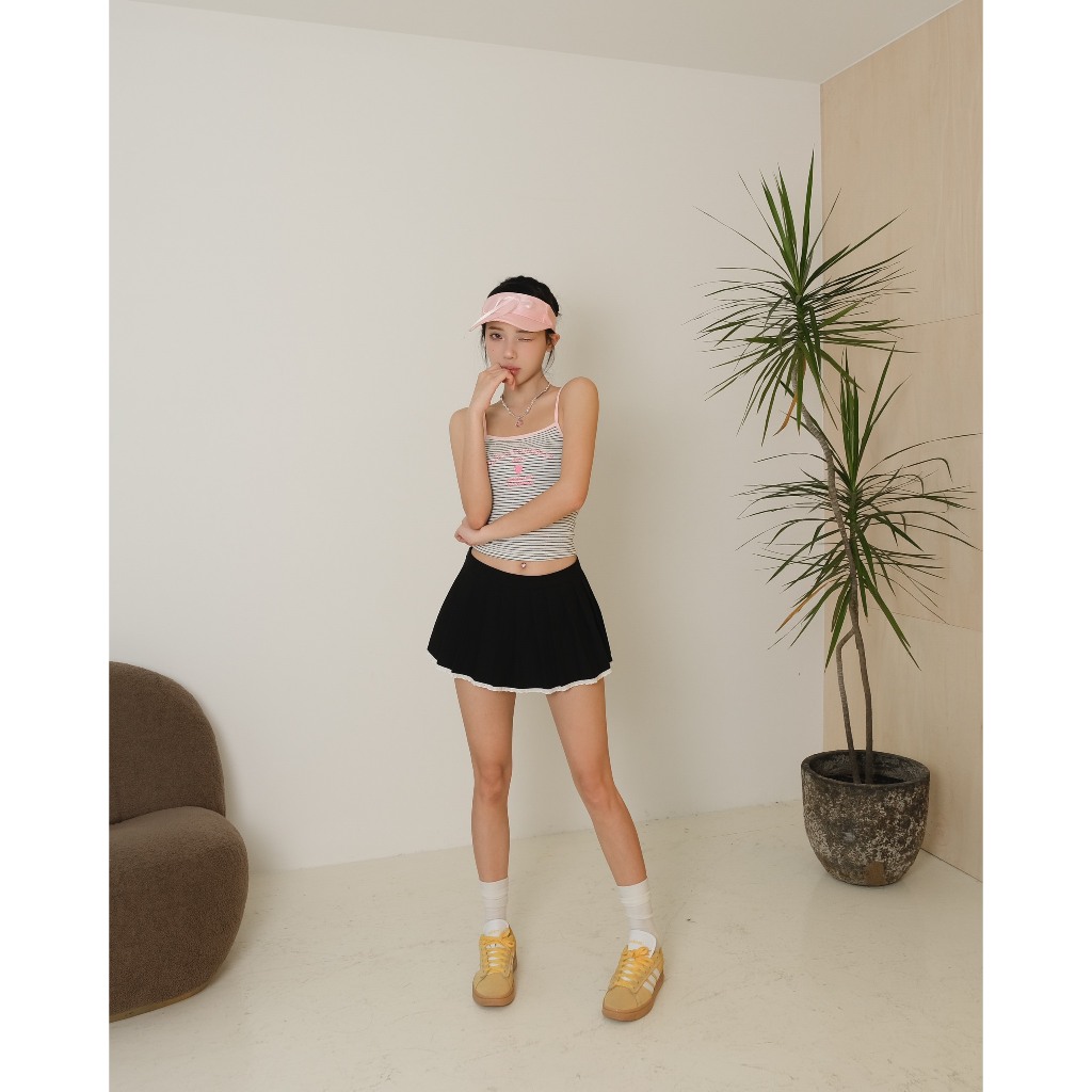 Áo croptop thun 2 dây MONÁ - FLIRTY