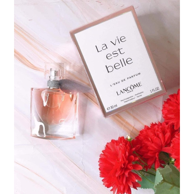 Nước hoa 𝐋𝐀𝐍𝐂𝐎𝐌  𝐋𝐀 𝐕𝐈𝐄  𝐄𝐒𝐓 𝐁𝐄𝐋𝐋𝐄 𝟑𝟎𝐦𝐥