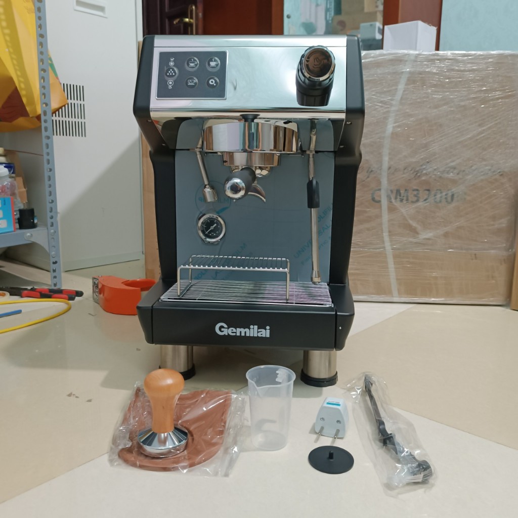 Máy pha cà phê Gemilai CRM 3200B - Chuyên cà phê mang đi Take Away - 3 nồi hơi - có đồng hồ áp