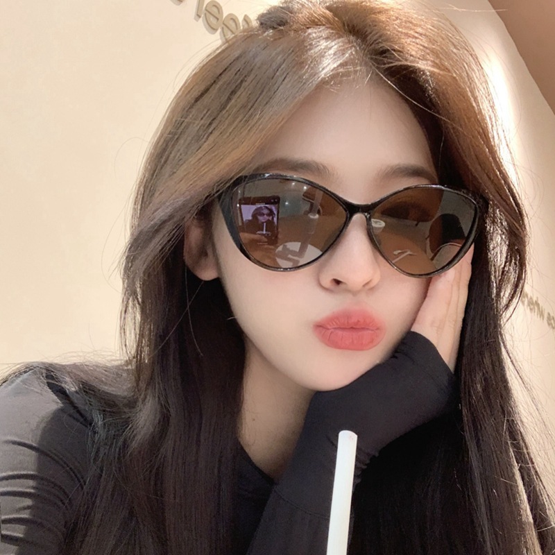 Kính râm mát thời trang nữ nam chống tia UV400 thiết kế mắt mèo sang chảnh, cool ngầu 287